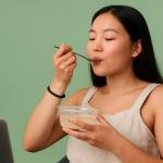 Ist es wirklich schädlich, vor dem Schlafengehen zu essen?